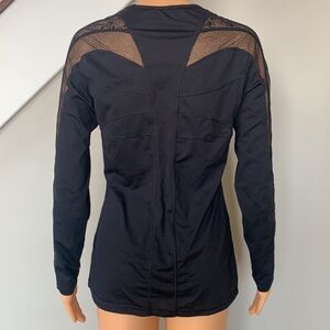Long sleeve top